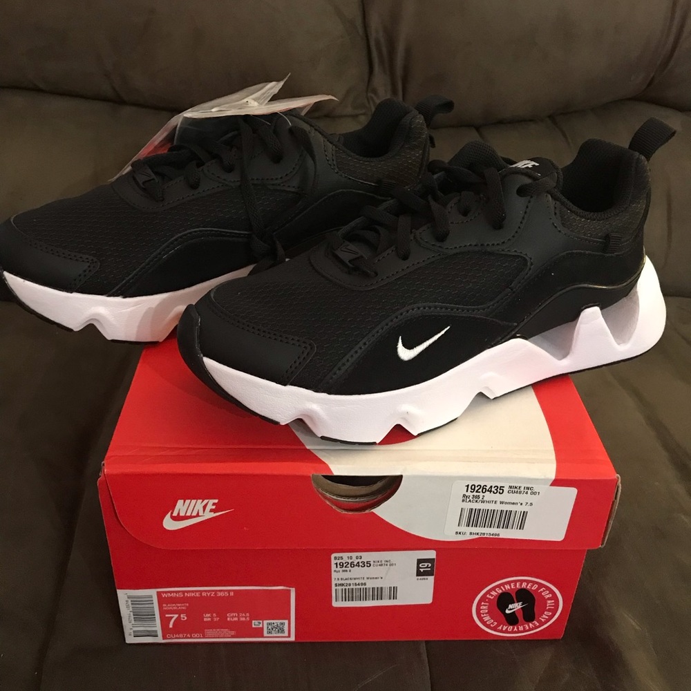 Nike RYZ 365 2 Black White Sneakers Shoes CU4874-001 Women’s Size 7.5 Men's 6